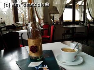 [P23] Ei, gata! Ocului 'Lacului Ursu' a durat 80 de minute. Poposesc la o cafea la Ciupeca Mica.  » foto by dorgo
 - 
<span class="allrVoted glyphicon glyphicon-heart hidden" id="av841029"></span>
<a class="m-l-10 hidden" id="sv841029" onclick="voting_Foto_DelVot(,841029,4909)" role="button">șterge vot <span class="glyphicon glyphicon-remove"></span></a>
<a id="v9841029" class=" c-red"  onclick="voting_Foto_SetVot(841029)" role="button"><span class="glyphicon glyphicon-heart-empty"></span> <b>LIKE</b> = Votează poza</a> <img class="hidden"  id="f841029W9" src="/imagini/loader.gif" border="0" /><span class="AjErrMes hidden" id="e841029ErM"></span>