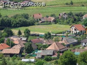 [P12] Mocănița văzută din turn. » foto by tata123 🔱
 - 
<span class="allrVoted glyphicon glyphicon-heart hidden" id="av1194387"></span>
<a class="m-l-10 hidden" id="sv1194387" onclick="voting_Foto_DelVot(,1194387,4909)" role="button">șterge vot <span class="glyphicon glyphicon-remove"></span></a>
<a id="v91194387" class=" c-red"  onclick="voting_Foto_SetVot(1194387)" role="button"><span class="glyphicon glyphicon-heart-empty"></span> <b>LIKE</b> = Votează poza</a> <img class="hidden"  id="f1194387W9" src="/imagini/loader.gif" border="0" /><span class="AjErrMes hidden" id="e1194387ErM"></span>