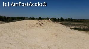 [P23] Dune de nisip la Caraorman » foto by BOGDAN DSN
 - 
<span class="allrVoted glyphicon glyphicon-heart hidden" id="av1030172"></span>
<a class="m-l-10 hidden" id="sv1030172" onclick="voting_Foto_DelVot(,1030172,4923)" role="button">șterge vot <span class="glyphicon glyphicon-remove"></span></a>
<a id="v91030172" class=" c-red"  onclick="voting_Foto_SetVot(1030172)" role="button"><span class="glyphicon glyphicon-heart-empty"></span> <b>LIKE</b> = Votează poza</a> <img class="hidden"  id="f1030172W9" src="/imagini/loader.gif" border="0" /><span class="AjErrMes hidden" id="e1030172ErM"></span>