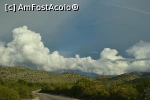 [P22] Bosnia, in drum spre Mostar » foto by alyna_sv
 - 
<span class="allrVoted glyphicon glyphicon-heart hidden" id="av798886"></span>
<a class="m-l-10 hidden" id="sv798886" onclick="voting_Foto_DelVot(,798886,4928)" role="button">șterge vot <span class="glyphicon glyphicon-remove"></span></a>
<a id="v9798886" class=" c-red"  onclick="voting_Foto_SetVot(798886)" role="button"><span class="glyphicon glyphicon-heart-empty"></span> <b>LIKE</b> = Votează poza</a> <img class="hidden"  id="f798886W9" src="/imagini/loader.gif" border="0" /><span class="AjErrMes hidden" id="e798886ErM"></span>