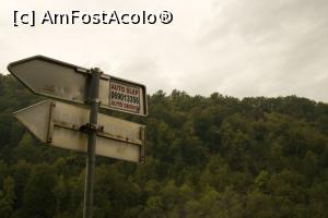[P07] peste tot era un numar de telefon la care sa sunati daca aveti nevoie de tractari. pe stanci, pe semne de circulatie si chiar pe asfalt » foto by Maya_C
 - 
<span class="allrVoted glyphicon glyphicon-heart hidden" id="av808555"></span>
<a class="m-l-10 hidden" id="sv808555" onclick="voting_Foto_DelVot(,808555,4928)" role="button">șterge vot <span class="glyphicon glyphicon-remove"></span></a>
<a id="v9808555" class=" c-red"  onclick="voting_Foto_SetVot(808555)" role="button"><span class="glyphicon glyphicon-heart-empty"></span> <b>LIKE</b> = Votează poza</a> <img class="hidden"  id="f808555W9" src="/imagini/loader.gif" border="0" /><span class="AjErrMes hidden" id="e808555ErM"></span>