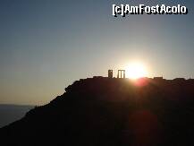 [P18] Apus de soare la Cap Sounion , mai 2010 » foto by ionescunic
 - 
<span class="allrVoted glyphicon glyphicon-heart hidden" id="av134306"></span>
<a class="m-l-10 hidden" id="sv134306" onclick="voting_Foto_DelVot(,134306,4934)" role="button">șterge vot <span class="glyphicon glyphicon-remove"></span></a>
<a id="v9134306" class=" c-red"  onclick="voting_Foto_SetVot(134306)" role="button"><span class="glyphicon glyphicon-heart-empty"></span> <b>LIKE</b> = Votează poza</a> <img class="hidden"  id="f134306W9" src="/imagini/loader.gif" border="0" /><span class="AjErrMes hidden" id="e134306ErM"></span>