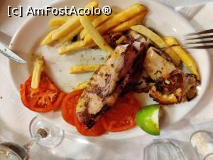 [P19] Restaurantul Porto Spilia, Spartochori, insula Meganisi, Grecia » foto by Dana2008
 - 
<span class="allrVoted glyphicon glyphicon-heart hidden" id="av1267926"></span>
<a class="m-l-10 hidden" id="sv1267926" onclick="voting_Foto_DelVot(,1267926,4934)" role="button">șterge vot <span class="glyphicon glyphicon-remove"></span></a>
<a id="v91267926" class=" c-red"  onclick="voting_Foto_SetVot(1267926)" role="button"><span class="glyphicon glyphicon-heart-empty"></span> <b>LIKE</b> = Votează poza</a> <img class="hidden"  id="f1267926W9" src="/imagini/loader.gif" border="0" /><span class="AjErrMes hidden" id="e1267926ErM"></span>