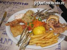[P01] Platou pescaresc la o carciuma de prin centrul Potos-ului » foto by vini
 - 
<span class="allrVoted glyphicon glyphicon-heart hidden" id="av155969"></span>
<a class="m-l-10 hidden" id="sv155969" onclick="voting_Foto_DelVot(,155969,4934)" role="button">șterge vot <span class="glyphicon glyphicon-remove"></span></a>
<a id="v9155969" class=" c-red"  onclick="voting_Foto_SetVot(155969)" role="button"><span class="glyphicon glyphicon-heart-empty"></span> <b>LIKE</b> = Votează poza</a> <img class="hidden"  id="f155969W9" src="/imagini/loader.gif" border="0" /><span class="AjErrMes hidden" id="e155969ErM"></span>