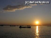 [P18] Rasarit la ancora, Bosfor » foto by pepsi70ro
 - 
<span class="allrVoted glyphicon glyphicon-heart hidden" id="av49253"></span>
<a class="m-l-10 hidden" id="sv49253" onclick="voting_Foto_DelVot(,49253,4942)" role="button">șterge vot <span class="glyphicon glyphicon-remove"></span></a>
<a id="v949253" class=" c-red"  onclick="voting_Foto_SetVot(49253)" role="button"><span class="glyphicon glyphicon-heart-empty"></span> <b>LIKE</b> = Votează poza</a> <img class="hidden"  id="f49253W9" src="/imagini/loader.gif" border="0" /><span class="AjErrMes hidden" id="e49253ErM"></span>
