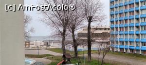 [P29] Vedere laterală spre mare de pe balcon. » foto by tata123 🔱
 - 
<span class="allrVoted glyphicon glyphicon-heart hidden" id="av1521714"></span>
<a class="m-l-10 hidden" id="sv1521714" onclick="voting_Foto_DelVot(,1521714,4946)" role="button">șterge vot <span class="glyphicon glyphicon-remove"></span></a>
<a id="v91521714" class=" c-red"  onclick="voting_Foto_SetVot(1521714)" role="button"><span class="glyphicon glyphicon-heart-empty"></span> <b>LIKE</b> = Votează poza</a> <img class="hidden"  id="f1521714W9" src="/imagini/loader.gif" border="0" /><span class="AjErrMes hidden" id="e1521714ErM"></span>