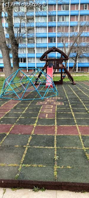 [P38] Locul de joacă pentru copii. » foto by tata123 🔱
 - 
<span class="allrVoted glyphicon glyphicon-heart hidden" id="av1521723"></span>
<a class="m-l-10 hidden" id="sv1521723" onclick="voting_Foto_DelVot(,1521723,4946)" role="button">șterge vot <span class="glyphicon glyphicon-remove"></span></a>
<a id="v91521723" class=" c-red"  onclick="voting_Foto_SetVot(1521723)" role="button"><span class="glyphicon glyphicon-heart-empty"></span> <b>LIKE</b> = Votează poza</a> <img class="hidden"  id="f1521723W9" src="/imagini/loader.gif" border="0" /><span class="AjErrMes hidden" id="e1521723ErM"></span>