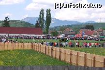 [P51] A inceput festivalul! Juriul e in centru, se analizeaza prestatia unei trasuri care nu se vede in aceasta poza. » foto by gophren
 - 
<span class="allrVoted glyphicon glyphicon-heart hidden" id="av203710"></span>
<a class="m-l-10 hidden" id="sv203710" onclick="voting_Foto_DelVot(,203710,4951)" role="button">șterge vot <span class="glyphicon glyphicon-remove"></span></a>
<a id="v9203710" class=" c-red"  onclick="voting_Foto_SetVot(203710)" role="button"><span class="glyphicon glyphicon-heart-empty"></span> <b>LIKE</b> = Votează poza</a> <img class="hidden"  id="f203710W9" src="/imagini/loader.gif" border="0" /><span class="AjErrMes hidden" id="e203710ErM"></span>