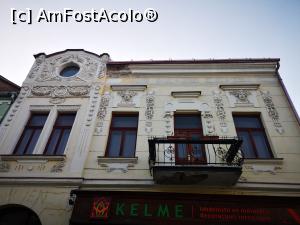 [P02] Frumoase decorațiuni pe clădirile din centrul orașului » foto by crismis
 - 
<span class="allrVoted glyphicon glyphicon-heart hidden" id="av1204651"></span>
<a class="m-l-10 hidden" id="sv1204651" onclick="voting_Foto_DelVot(,1204651,4951)" role="button">șterge vot <span class="glyphicon glyphicon-remove"></span></a>
<a id="v91204651" class=" c-red"  onclick="voting_Foto_SetVot(1204651)" role="button"><span class="glyphicon glyphicon-heart-empty"></span> <b>LIKE</b> = Votează poza</a> <img class="hidden"  id="f1204651W9" src="/imagini/loader.gif" border="0" /><span class="AjErrMes hidden" id="e1204651ErM"></span>