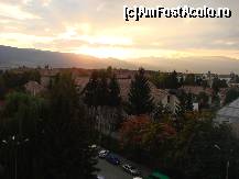 [P12] Apus de soare in Miercurea Ciuc,vazut din camera hotelului Fenyo » foto by ms65
 - 
<span class="allrVoted glyphicon glyphicon-heart hidden" id="av49553"></span>
<a class="m-l-10 hidden" id="sv49553" onclick="voting_Foto_DelVot(,49553,4951)" role="button">șterge vot <span class="glyphicon glyphicon-remove"></span></a>
<a id="v949553" class=" c-red"  onclick="voting_Foto_SetVot(49553)" role="button"><span class="glyphicon glyphicon-heart-empty"></span> <b>LIKE</b> = Votează poza</a> <img class="hidden"  id="f49553W9" src="/imagini/loader.gif" border="0" /><span class="AjErrMes hidden" id="e49553ErM"></span>
