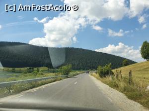 [P03] Drumul de întoarcere spre casă avand barajul in stânga. » foto by NELUTU D-tru
 - 
<span class="allrVoted glyphicon glyphicon-heart hidden" id="av1180135"></span>
<a class="m-l-10 hidden" id="sv1180135" onclick="voting_Foto_DelVot(,1180135,4951)" role="button">șterge vot <span class="glyphicon glyphicon-remove"></span></a>
<a id="v91180135" class=" c-red"  onclick="voting_Foto_SetVot(1180135)" role="button"><span class="glyphicon glyphicon-heart-empty"></span> <b>LIKE</b> = Votează poza</a> <img class="hidden"  id="f1180135W9" src="/imagini/loader.gif" border="0" /><span class="AjErrMes hidden" id="e1180135ErM"></span>