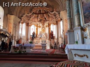 [P11] Basilica minor a Sfintei Marii de la Şumuleu Ciuc - altarul » foto by Qvadratvus
 - 
<span class="allrVoted glyphicon glyphicon-heart hidden" id="av1176061"></span>
<a class="m-l-10 hidden" id="sv1176061" onclick="voting_Foto_DelVot(,1176061,4951)" role="button">șterge vot <span class="glyphicon glyphicon-remove"></span></a>
<a id="v91176061" class=" c-red"  onclick="voting_Foto_SetVot(1176061)" role="button"><span class="glyphicon glyphicon-heart-empty"></span> <b>LIKE</b> = Votează poza</a> <img class="hidden"  id="f1176061W9" src="/imagini/loader.gif" border="0" /><span class="AjErrMes hidden" id="e1176061ErM"></span>