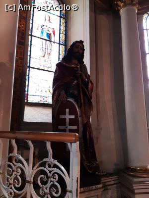 [P16] Basilica minor a Sfintei Marii de la Şumuleu Ciuc - detaliu statuar (Regele Ştefan). » foto by Qvadratvus
 - 
<span class="allrVoted glyphicon glyphicon-heart hidden" id="av1176066"></span>
<a class="m-l-10 hidden" id="sv1176066" onclick="voting_Foto_DelVot(,1176066,4951)" role="button">șterge vot <span class="glyphicon glyphicon-remove"></span></a>
<a id="v91176066" class=" c-red"  onclick="voting_Foto_SetVot(1176066)" role="button"><span class="glyphicon glyphicon-heart-empty"></span> <b>LIKE</b> = Votează poza</a> <img class="hidden"  id="f1176066W9" src="/imagini/loader.gif" border="0" /><span class="AjErrMes hidden" id="e1176066ErM"></span>