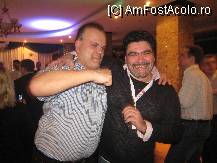 [P19] cristianh si alex macedo, doi dintre 'greii' siteului, care in ciuda stilului diferit de a scrie la distractie sunt pe aceeasi lungime de unda » foto by lizuk
 - 
<span class="allrVoted glyphicon glyphicon-heart hidden" id="av50409"></span>
<a class="m-l-10 hidden" id="sv50409" onclick="voting_Foto_DelVot(,50409,4961)" role="button">șterge vot <span class="glyphicon glyphicon-remove"></span></a>
<a id="v950409" class=" c-red"  onclick="voting_Foto_SetVot(50409)" role="button"><span class="glyphicon glyphicon-heart-empty"></span> <b>LIKE</b> = Votează poza</a> <img class="hidden"  id="f50409W9" src="/imagini/loader.gif" border="0" /><span class="AjErrMes hidden" id="e50409ErM"></span>