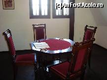 [P18] Sala de joc pregatita pentru inca o partida de joc » foto by corinne
 - 
<span class="allrVoted glyphicon glyphicon-heart hidden" id="av107142"></span>
<a class="m-l-10 hidden" id="sv107142" onclick="voting_Foto_DelVot(,107142,4963)" role="button">șterge vot <span class="glyphicon glyphicon-remove"></span></a>
<a id="v9107142" class=" c-red"  onclick="voting_Foto_SetVot(107142)" role="button"><span class="glyphicon glyphicon-heart-empty"></span> <b>LIKE</b> = Votează poza</a> <img class="hidden"  id="f107142W9" src="/imagini/loader.gif" border="0" /><span class="AjErrMes hidden" id="e107142ErM"></span>