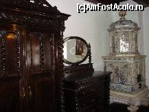 [P24] Mobilier si soba din dormitorul Regelui Ferdinand I al Romaniei » foto by corinne
 - 
<span class="allrVoted glyphicon glyphicon-heart hidden" id="av107152"></span>
<a class="m-l-10 hidden" id="sv107152" onclick="voting_Foto_DelVot(,107152,4963)" role="button">șterge vot <span class="glyphicon glyphicon-remove"></span></a>
<a id="v9107152" class=" c-red"  onclick="voting_Foto_SetVot(107152)" role="button"><span class="glyphicon glyphicon-heart-empty"></span> <b>LIKE</b> = Votează poza</a> <img class="hidden"  id="f107152W9" src="/imagini/loader.gif" border="0" /><span class="AjErrMes hidden" id="e107152ErM"></span>