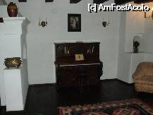 [P08] Castelul Bran - alte piese originale, aduse aici de noii proprietari. » foto by danoradea
 - 
<span class="allrVoted glyphicon glyphicon-heart hidden" id="av75067"></span>
<a class="m-l-10 hidden" id="sv75067" onclick="voting_Foto_DelVot(,75067,4963)" role="button">șterge vot <span class="glyphicon glyphicon-remove"></span></a>
<a id="v975067" class=" c-red"  onclick="voting_Foto_SetVot(75067)" role="button"><span class="glyphicon glyphicon-heart-empty"></span> <b>LIKE</b> = Votează poza</a> <img class="hidden"  id="f75067W9" src="/imagini/loader.gif" border="0" /><span class="AjErrMes hidden" id="e75067ErM"></span>