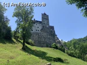 [P02] Castelul Bran văzut dinspre parc » foto by AZE
 - 
<span class="allrVoted glyphicon glyphicon-heart hidden" id="av1371608"></span>
<a class="m-l-10 hidden" id="sv1371608" onclick="voting_Foto_DelVot(,1371608,4963)" role="button">șterge vot <span class="glyphicon glyphicon-remove"></span></a>
<a id="v91371608" class=" c-red"  onclick="voting_Foto_SetVot(1371608)" role="button"><span class="glyphicon glyphicon-heart-empty"></span> <b>LIKE</b> = Votează poza</a> <img class="hidden"  id="f1371608W9" src="/imagini/loader.gif" border="0" /><span class="AjErrMes hidden" id="e1371608ErM"></span>