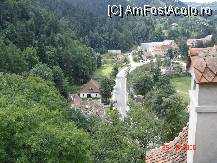 [P16] Castelul Bran - peisaj din castel, spre Simon. » foto by creivean
 - 
<span class="allrVoted glyphicon glyphicon-heart hidden" id="av75146"></span>
<a class="m-l-10 hidden" id="sv75146" onclick="voting_Foto_DelVot(,75146,4963)" role="button">șterge vot <span class="glyphicon glyphicon-remove"></span></a>
<a id="v975146" class=" c-red"  onclick="voting_Foto_SetVot(75146)" role="button"><span class="glyphicon glyphicon-heart-empty"></span> <b>LIKE</b> = Votează poza</a> <img class="hidden"  id="f75146W9" src="/imagini/loader.gif" border="0" /><span class="AjErrMes hidden" id="e75146ErM"></span>