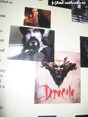 [P36] Afişe din filmele cu Dracula » foto by Michi
 - 
<span class="allrVoted glyphicon glyphicon-heart hidden" id="av699843"></span>
<a class="m-l-10 hidden" id="sv699843" onclick="voting_Foto_DelVot(,699843,4963)" role="button">șterge vot <span class="glyphicon glyphicon-remove"></span></a>
<a id="v9699843" class=" c-red"  onclick="voting_Foto_SetVot(699843)" role="button"><span class="glyphicon glyphicon-heart-empty"></span> <b>LIKE</b> = Votează poza</a> <img class="hidden"  id="f699843W9" src="/imagini/loader.gif" border="0" /><span class="AjErrMes hidden" id="e699843ErM"></span>