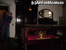 [P16] Coroana si sceptrul regal- Castelul Bran » foto by anadragusin
 - 
<span class="allrVoted glyphicon glyphicon-heart hidden" id="av170934"></span>
<a class="m-l-10 hidden" id="sv170934" onclick="voting_Foto_DelVot(,170934,4963)" role="button">șterge vot <span class="glyphicon glyphicon-remove"></span></a>
<a id="v9170934" class=" c-red"  onclick="voting_Foto_SetVot(170934)" role="button"><span class="glyphicon glyphicon-heart-empty"></span> <b>LIKE</b> = Votează poza</a> <img class="hidden"  id="f170934W9" src="/imagini/loader.gif" border="0" /><span class="AjErrMes hidden" id="e170934ErM"></span>