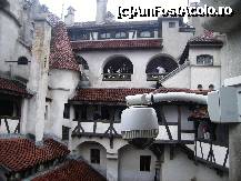 [P19] Castelul Bran structurat in 5 nivele, poza din curtea interioara. » foto by anadragusin
 - 
<span class="allrVoted glyphicon glyphicon-heart hidden" id="av170943"></span>
<a class="m-l-10 hidden" id="sv170943" onclick="voting_Foto_DelVot(,170943,4963)" role="button">șterge vot <span class="glyphicon glyphicon-remove"></span></a>
<a id="v9170943" class=" c-red"  onclick="voting_Foto_SetVot(170943)" role="button"><span class="glyphicon glyphicon-heart-empty"></span> <b>LIKE</b> = Votează poza</a> <img class="hidden"  id="f170943W9" src="/imagini/loader.gif" border="0" /><span class="AjErrMes hidden" id="e170943ErM"></span>