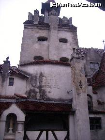 [P20] Castelul Bran, sus este cel mai inalt punct de observatie din Castel » foto by anadragusin
 - 
<span class="allrVoted glyphicon glyphicon-heart hidden" id="av170944"></span>
<a class="m-l-10 hidden" id="sv170944" onclick="voting_Foto_DelVot(,170944,4963)" role="button">șterge vot <span class="glyphicon glyphicon-remove"></span></a>
<a id="v9170944" class=" c-red"  onclick="voting_Foto_SetVot(170944)" role="button"><span class="glyphicon glyphicon-heart-empty"></span> <b>LIKE</b> = Votează poza</a> <img class="hidden"  id="f170944W9" src="/imagini/loader.gif" border="0" /><span class="AjErrMes hidden" id="e170944ErM"></span>