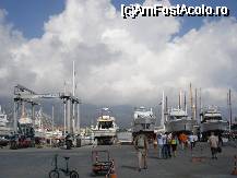 [P150] spre barca ...in Kemer marina » foto by Alb
 - 
<span class="allrVoted glyphicon glyphicon-heart hidden" id="av50806"></span>
<a class="m-l-10 hidden" id="sv50806" onclick="voting_Foto_DelVot(,50806,4965)" role="button">șterge vot <span class="glyphicon glyphicon-remove"></span></a>
<a id="v950806" class=" c-red"  onclick="voting_Foto_SetVot(50806)" role="button"><span class="glyphicon glyphicon-heart-empty"></span> <b>LIKE</b> = Votează poza</a> <img class="hidden"  id="f50806W9" src="/imagini/loader.gif" border="0" /><span class="AjErrMes hidden" id="e50806ErM"></span>