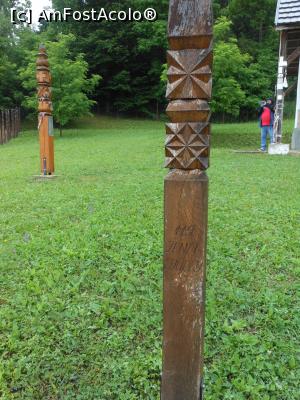 [P17] Bezidu Nou - În Parcul memorial Bezidu Nou. » foto by iulianic
 - 
<span class="allrVoted glyphicon glyphicon-heart hidden" id="av1372222"></span>
<a class="m-l-10 hidden" id="sv1372222" onclick="voting_Foto_DelVot(,1372222,4976)" role="button">șterge vot <span class="glyphicon glyphicon-remove"></span></a>
<a id="v91372222" class=" c-red"  onclick="voting_Foto_SetVot(1372222)" role="button"><span class="glyphicon glyphicon-heart-empty"></span> <b>LIKE</b> = Votează poza</a> <img class="hidden"  id="f1372222W9" src="/imagini/loader.gif" border="0" /><span class="AjErrMes hidden" id="e1372222ErM"></span>