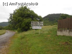 [P05] Bezidu Nou - Intrarea în sat. » foto by iulianic
 - 
<span class="allrVoted glyphicon glyphicon-heart hidden" id="av1372210"></span>
<a class="m-l-10 hidden" id="sv1372210" onclick="voting_Foto_DelVot(,1372210,4976)" role="button">șterge vot <span class="glyphicon glyphicon-remove"></span></a>
<a id="v91372210" class=" c-red"  onclick="voting_Foto_SetVot(1372210)" role="button"><span class="glyphicon glyphicon-heart-empty"></span> <b>LIKE</b> = Votează poza</a> <img class="hidden"  id="f1372210W9" src="/imagini/loader.gif" border="0" /><span class="AjErrMes hidden" id="e1372210ErM"></span>