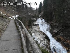 [P31] Pe traseul de trekking care merge pe lângă râul Gastein » foto by Mika
 - 
<span class="allrVoted glyphicon glyphicon-heart hidden" id="av1157712"></span>
<a class="m-l-10 hidden" id="sv1157712" onclick="voting_Foto_DelVot(,1157712,4999)" role="button">șterge vot <span class="glyphicon glyphicon-remove"></span></a>
<a id="v91157712" class=" c-red"  onclick="voting_Foto_SetVot(1157712)" role="button"><span class="glyphicon glyphicon-heart-empty"></span> <b>LIKE</b> = Votează poza</a> <img class="hidden"  id="f1157712W9" src="/imagini/loader.gif" border="0" /><span class="AjErrMes hidden" id="e1157712ErM"></span>
