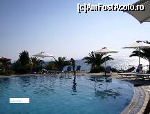[P01] Piscina dupaaminaza vedere dinspre hotel parca se uneste cu marea jezlongurele sunt din partea casei » foto by dannek
 - 
<span class="allrVoted glyphicon glyphicon-heart hidden" id="av51639"></span>
<a class="m-l-10 hidden" id="sv51639" onclick="voting_Foto_DelVot(,51639,5008)" role="button">șterge vot <span class="glyphicon glyphicon-remove"></span></a>
<a id="v951639" class=" c-red"  onclick="voting_Foto_SetVot(51639)" role="button"><span class="glyphicon glyphicon-heart-empty"></span> <b>LIKE</b> = Votează poza</a> <img class="hidden"  id="f51639W9" src="/imagini/loader.gif" border="0" /><span class="AjErrMes hidden" id="e51639ErM"></span>