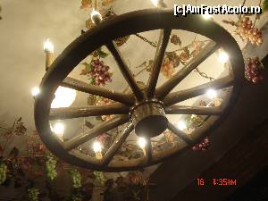 [P30] Interior - 'La Taifas' » foto by crismis
 - 
<span class="allrVoted glyphicon glyphicon-heart hidden" id="av563414"></span>
<a class="m-l-10 hidden" id="sv563414" onclick="voting_Foto_DelVot(,563414,5014)" role="button">șterge vot <span class="glyphicon glyphicon-remove"></span></a>
<a id="v9563414" class=" c-red"  onclick="voting_Foto_SetVot(563414)" role="button"><span class="glyphicon glyphicon-heart-empty"></span> <b>LIKE</b> = Votează poza</a> <img class="hidden"  id="f563414W9" src="/imagini/loader.gif" border="0" /><span class="AjErrMes hidden" id="e563414ErM"></span>