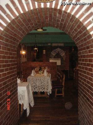 [P31] Interior - 'La Taifas' » foto by crismis
 - 
<span class="allrVoted glyphicon glyphicon-heart hidden" id="av563415"></span>
<a class="m-l-10 hidden" id="sv563415" onclick="voting_Foto_DelVot(,563415,5014)" role="button">șterge vot <span class="glyphicon glyphicon-remove"></span></a>
<a id="v9563415" class=" c-red"  onclick="voting_Foto_SetVot(563415)" role="button"><span class="glyphicon glyphicon-heart-empty"></span> <b>LIKE</b> = Votează poza</a> <img class="hidden"  id="f563415W9" src="/imagini/loader.gif" border="0" /><span class="AjErrMes hidden" id="e563415ErM"></span>