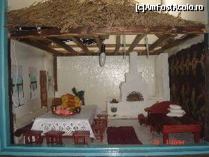 [P36] 'Casa mare' miniaturizata - 'La taifas' » foto by crismis
 - 
<span class="allrVoted glyphicon glyphicon-heart hidden" id="av563420"></span>
<a class="m-l-10 hidden" id="sv563420" onclick="voting_Foto_DelVot(,563420,5014)" role="button">șterge vot <span class="glyphicon glyphicon-remove"></span></a>
<a id="v9563420" class=" c-red"  onclick="voting_Foto_SetVot(563420)" role="button"><span class="glyphicon glyphicon-heart-empty"></span> <b>LIKE</b> = Votează poza</a> <img class="hidden"  id="f563420W9" src="/imagini/loader.gif" border="0" /><span class="AjErrMes hidden" id="e563420ErM"></span>