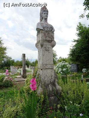 [P11] Bustul împărătesei Elisabeta. » foto by tata123 🔱
 - 
<span class="allrVoted glyphicon glyphicon-heart hidden" id="av1266514"></span>
<a class="m-l-10 hidden" id="sv1266514" onclick="voting_Foto_DelVot(,1266514,5029)" role="button">șterge vot <span class="glyphicon glyphicon-remove"></span></a>
<a id="v91266514" class=" c-red"  onclick="voting_Foto_SetVot(1266514)" role="button"><span class="glyphicon glyphicon-heart-empty"></span> <b>LIKE</b> = Votează poza</a> <img class="hidden"  id="f1266514W9" src="/imagini/loader.gif" border="0" /><span class="AjErrMes hidden" id="e1266514ErM"></span>