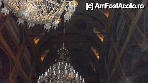 [P17] o bogatie de candelabre » foto by amero
 - 
<span class="allrVoted glyphicon glyphicon-heart hidden" id="av446975"></span>
<a class="m-l-10 hidden" id="sv446975" onclick="voting_Foto_DelVot(,446975,5049)" role="button">șterge vot <span class="glyphicon glyphicon-remove"></span></a>
<a id="v9446975" class=" c-red"  onclick="voting_Foto_SetVot(446975)" role="button"><span class="glyphicon glyphicon-heart-empty"></span> <b>LIKE</b> = Votează poza</a> <img class="hidden"  id="f446975W9" src="/imagini/loader.gif" border="0" /><span class="AjErrMes hidden" id="e446975ErM"></span>