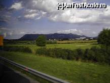 [P02] Pe autostrada A1, venind de la Trieste, în apropiere de Vrhnika » foto by Costi
 - 
<span class="allrVoted glyphicon glyphicon-heart hidden" id="av53327"></span>
<a class="m-l-10 hidden" id="sv53327" onclick="voting_Foto_DelVot(,53327,5056)" role="button">șterge vot <span class="glyphicon glyphicon-remove"></span></a>
<a id="v953327" class=" c-red"  onclick="voting_Foto_SetVot(53327)" role="button"><span class="glyphicon glyphicon-heart-empty"></span> <b>LIKE</b> = Votează poza</a> <img class="hidden"  id="f53327W9" src="/imagini/loader.gif" border="0" /><span class="AjErrMes hidden" id="e53327ErM"></span>