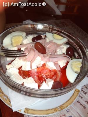 [P24] o salata... nu mai stiu cat era... 11-12 lei » foto by ascent
 - 
<span class="allrVoted glyphicon glyphicon-heart hidden" id="av1003469"></span>
<a class="m-l-10 hidden" id="sv1003469" onclick="voting_Foto_DelVot(,1003469,5065)" role="button">șterge vot <span class="glyphicon glyphicon-remove"></span></a>
<a id="v91003469" class=" c-red"  onclick="voting_Foto_SetVot(1003469)" role="button"><span class="glyphicon glyphicon-heart-empty"></span> <b>LIKE</b> = Votează poza</a> <img class="hidden"  id="f1003469W9" src="/imagini/loader.gif" border="0" /><span class="AjErrMes hidden" id="e1003469ErM"></span>