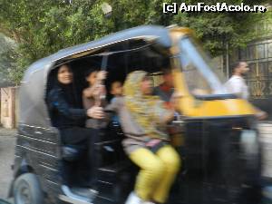 [P30] Tuk tuk - 'multi duc' :)  » foto by TraianS
 - 
<span class="allrVoted glyphicon glyphicon-heart hidden" id="av565115"></span>
<a class="m-l-10 hidden" id="sv565115" onclick="voting_Foto_DelVot(,565115,5067)" role="button">șterge vot <span class="glyphicon glyphicon-remove"></span></a>
<a id="v9565115" class=" c-red"  onclick="voting_Foto_SetVot(565115)" role="button"><span class="glyphicon glyphicon-heart-empty"></span> <b>LIKE</b> = Votează poza</a> <img class="hidden"  id="f565115W9" src="/imagini/loader.gif" border="0" /><span class="AjErrMes hidden" id="e565115ErM"></span>