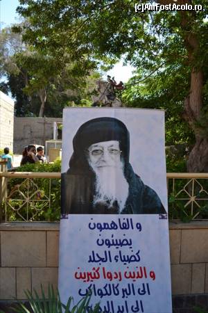 [P26] Un preafericit, o zona de picnic si o statuie a Sf. Gheorghe in fundal. Cairoul Coptic.  » foto by TraianS
 - 
<span class="allrVoted glyphicon glyphicon-heart hidden" id="av576711"></span>
<a class="m-l-10 hidden" id="sv576711" onclick="voting_Foto_DelVot(,576711,5067)" role="button">șterge vot <span class="glyphicon glyphicon-remove"></span></a>
<a id="v9576711" class=" c-red"  onclick="voting_Foto_SetVot(576711)" role="button"><span class="glyphicon glyphicon-heart-empty"></span> <b>LIKE</b> = Votează poza</a> <img class="hidden"  id="f576711W9" src="/imagini/loader.gif" border="0" /><span class="AjErrMes hidden" id="e576711ErM"></span>