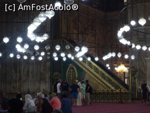 [P13] Moscheea de Alabastru din Citadela lui Saladin - în interiorul moscheii » foto by nicole33
 - 
<span class="allrVoted glyphicon glyphicon-heart hidden" id="av1041809"></span>
<a class="m-l-10 hidden" id="sv1041809" onclick="voting_Foto_DelVot(,1041809,5067)" role="button">șterge vot <span class="glyphicon glyphicon-remove"></span></a>
<a id="v91041809" class=" c-red"  onclick="voting_Foto_SetVot(1041809)" role="button"><span class="glyphicon glyphicon-heart-empty"></span> <b>LIKE</b> = Votează poza</a> <img class="hidden"  id="f1041809W9" src="/imagini/loader.gif" border="0" /><span class="AjErrMes hidden" id="e1041809ErM"></span>