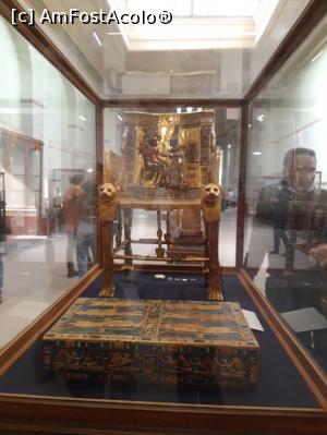 [P11] Jiltul faimos al lui Tutankhamon, care era pe coperta cartilor noastre de istorie. Muzeul Egiptean » foto by Enki
 - 
<span class="allrVoted glyphicon glyphicon-heart hidden" id="av1208307"></span>
<a class="m-l-10 hidden" id="sv1208307" onclick="voting_Foto_DelVot(,1208307,5067)" role="button">șterge vot <span class="glyphicon glyphicon-remove"></span></a>
<a id="v91208307" class=" c-red"  onclick="voting_Foto_SetVot(1208307)" role="button"><span class="glyphicon glyphicon-heart-empty"></span> <b>LIKE</b> = Votează poza</a> <img class="hidden"  id="f1208307W9" src="/imagini/loader.gif" border="0" /><span class="AjErrMes hidden" id="e1208307ErM"></span>