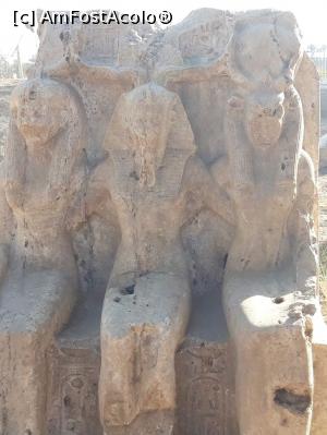 [P32] Ramses cu Nefertari si zeita Isis. Memphis. » foto by Enki
 - 
<span class="allrVoted glyphicon glyphicon-heart hidden" id="av1208328"></span>
<a class="m-l-10 hidden" id="sv1208328" onclick="voting_Foto_DelVot(,1208328,5067)" role="button">șterge vot <span class="glyphicon glyphicon-remove"></span></a>
<a id="v91208328" class=" c-red"  onclick="voting_Foto_SetVot(1208328)" role="button"><span class="glyphicon glyphicon-heart-empty"></span> <b>LIKE</b> = Votează poza</a> <img class="hidden"  id="f1208328W9" src="/imagini/loader.gif" border="0" /><span class="AjErrMes hidden" id="e1208328ErM"></span>