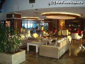 [P40] Lobby.  » foto by kiki
 - 
<span class="allrVoted glyphicon glyphicon-heart hidden" id="av625571"></span>
<a class="m-l-10 hidden" id="sv625571" onclick="voting_Foto_DelVot(,625571,5069)" role="button">șterge vot <span class="glyphicon glyphicon-remove"></span></a>
<a id="v9625571" class=" c-red"  onclick="voting_Foto_SetVot(625571)" role="button"><span class="glyphicon glyphicon-heart-empty"></span> <b>LIKE</b> = Votează poza</a> <img class="hidden"  id="f625571W9" src="/imagini/loader.gif" border="0" /><span class="AjErrMes hidden" id="e625571ErM"></span>