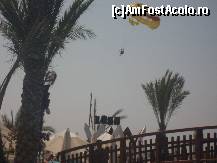 [P21] In zona se putea face paraseiling (25 Euro/1 persoana, 40 E/2persoane, 50 Euro / 3 persoane) sau bangee jumping (de pe o macara). Nu este obligatoriu pentru nimeni ... » foto by nicu bogdanel
 - 
<span class="allrVoted glyphicon glyphicon-heart hidden" id="av134080"></span>
<a class="m-l-10 hidden" id="sv134080" onclick="voting_Foto_DelVot(,134080,5069)" role="button">șterge vot <span class="glyphicon glyphicon-remove"></span></a>
<a id="v9134080" class=" c-red"  onclick="voting_Foto_SetVot(134080)" role="button"><span class="glyphicon glyphicon-heart-empty"></span> <b>LIKE</b> = Votează poza</a> <img class="hidden"  id="f134080W9" src="/imagini/loader.gif" border="0" /><span class="AjErrMes hidden" id="e134080ErM"></span>