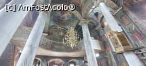 [P79] Biserica Bărboi - interiorul » foto by Carmen Ion
 - 
<span class="allrVoted glyphicon glyphicon-heart hidden" id="av1507194"></span>
<a class="m-l-10 hidden" id="sv1507194" onclick="voting_Foto_DelVot(,1507194,5091)" role="button">șterge vot <span class="glyphicon glyphicon-remove"></span></a>
<a id="v91507194" class=" c-red"  onclick="voting_Foto_SetVot(1507194)" role="button"><span class="glyphicon glyphicon-heart-empty"></span> <b>LIKE</b> = Votează poza</a> <img class="hidden"  id="f1507194W9" src="/imagini/loader.gif" border="0" /><span class="AjErrMes hidden" id="e1507194ErM"></span>