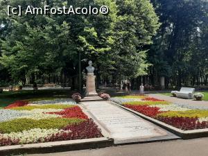 [P16] Parcul Copou, Teiul lui Eminescu » foto by adso
 - 
<span class="allrVoted glyphicon glyphicon-heart hidden" id="av1375514"></span>
<a class="m-l-10 hidden" id="sv1375514" onclick="voting_Foto_DelVot(,1375514,5091)" role="button">șterge vot <span class="glyphicon glyphicon-remove"></span></a>
<a id="v91375514" class=" c-red"  onclick="voting_Foto_SetVot(1375514)" role="button"><span class="glyphicon glyphicon-heart-empty"></span> <b>LIKE</b> = Votează poza</a> <img class="hidden"  id="f1375514W9" src="/imagini/loader.gif" border="0" /><span class="AjErrMes hidden" id="e1375514ErM"></span>