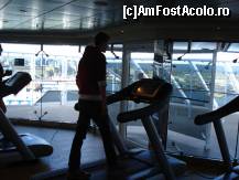 [P05] sala de fitness (obligatoriu echipament sportiv!) » foto by andraz
 - 
<span class="allrVoted glyphicon glyphicon-heart hidden" id="av310514"></span>
<a class="m-l-10 hidden" id="sv310514" onclick="voting_Foto_DelVot(,310514,5104)" role="button">șterge vot <span class="glyphicon glyphicon-remove"></span></a>
<a id="v9310514" class=" c-red"  onclick="voting_Foto_SetVot(310514)" role="button"><span class="glyphicon glyphicon-heart-empty"></span> <b>LIKE</b> = Votează poza</a> <img class="hidden"  id="f310514W9" src="/imagini/loader.gif" border="0" /><span class="AjErrMes hidden" id="e310514ErM"></span>