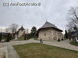 [P81] Mânăstirea Bogdana din Rădăuți » foto by AZE
 - 
<span class="allrVoted glyphicon glyphicon-heart hidden" id="av1479163"></span>
<a class="m-l-10 hidden" id="sv1479163" onclick="voting_Foto_DelVot(,1479163,5114)" role="button">șterge vot <span class="glyphicon glyphicon-remove"></span></a>
<a id="v91479163" class=" c-red"  onclick="voting_Foto_SetVot(1479163)" role="button"><span class="glyphicon glyphicon-heart-empty"></span> <b>LIKE</b> = Votează poza</a> <img class="hidden"  id="f1479163W9" src="/imagini/loader.gif" border="0" /><span class="AjErrMes hidden" id="e1479163ErM"></span>